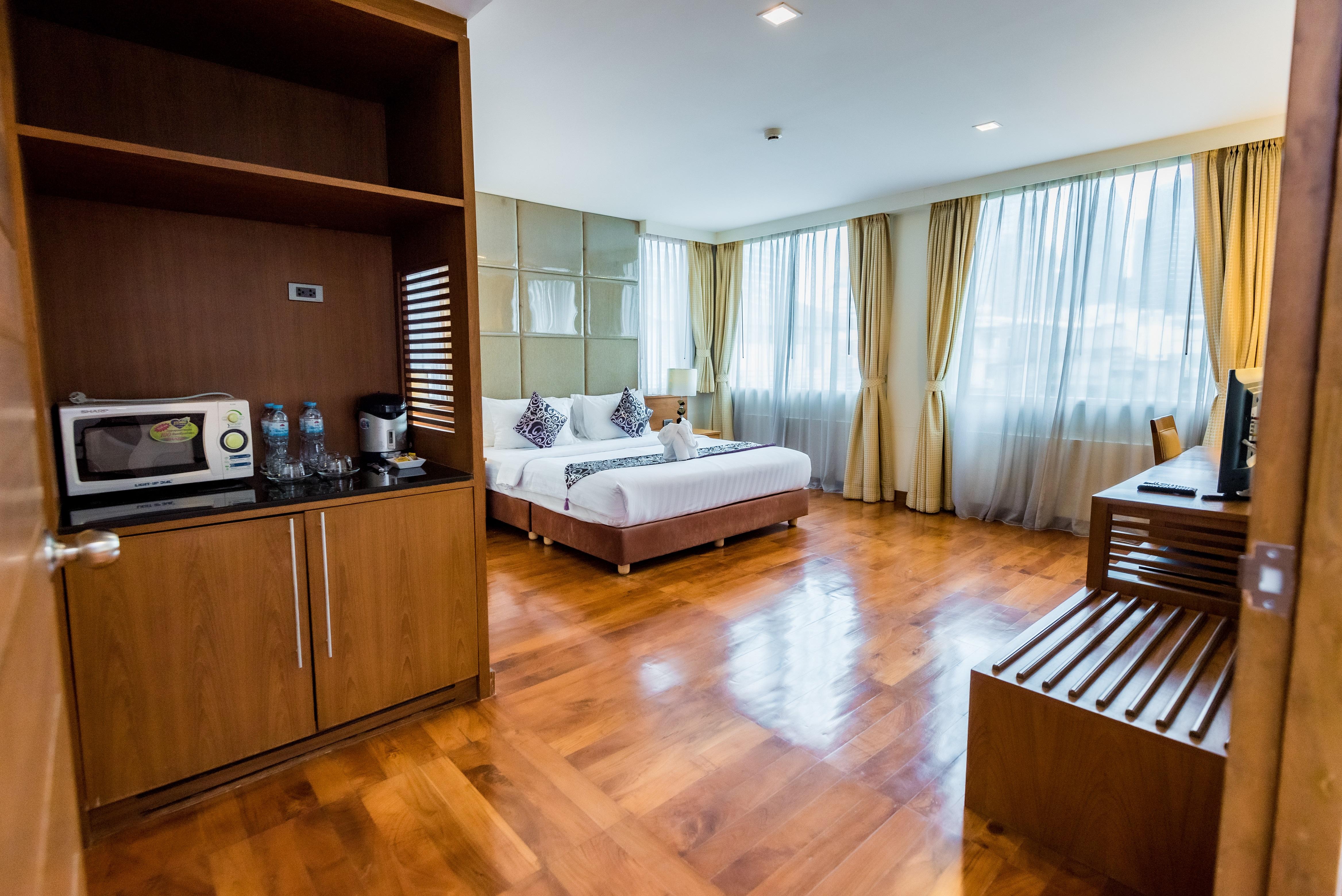 Bally Suite Sukhumvit Bangkok Zewnętrze zdjęcie