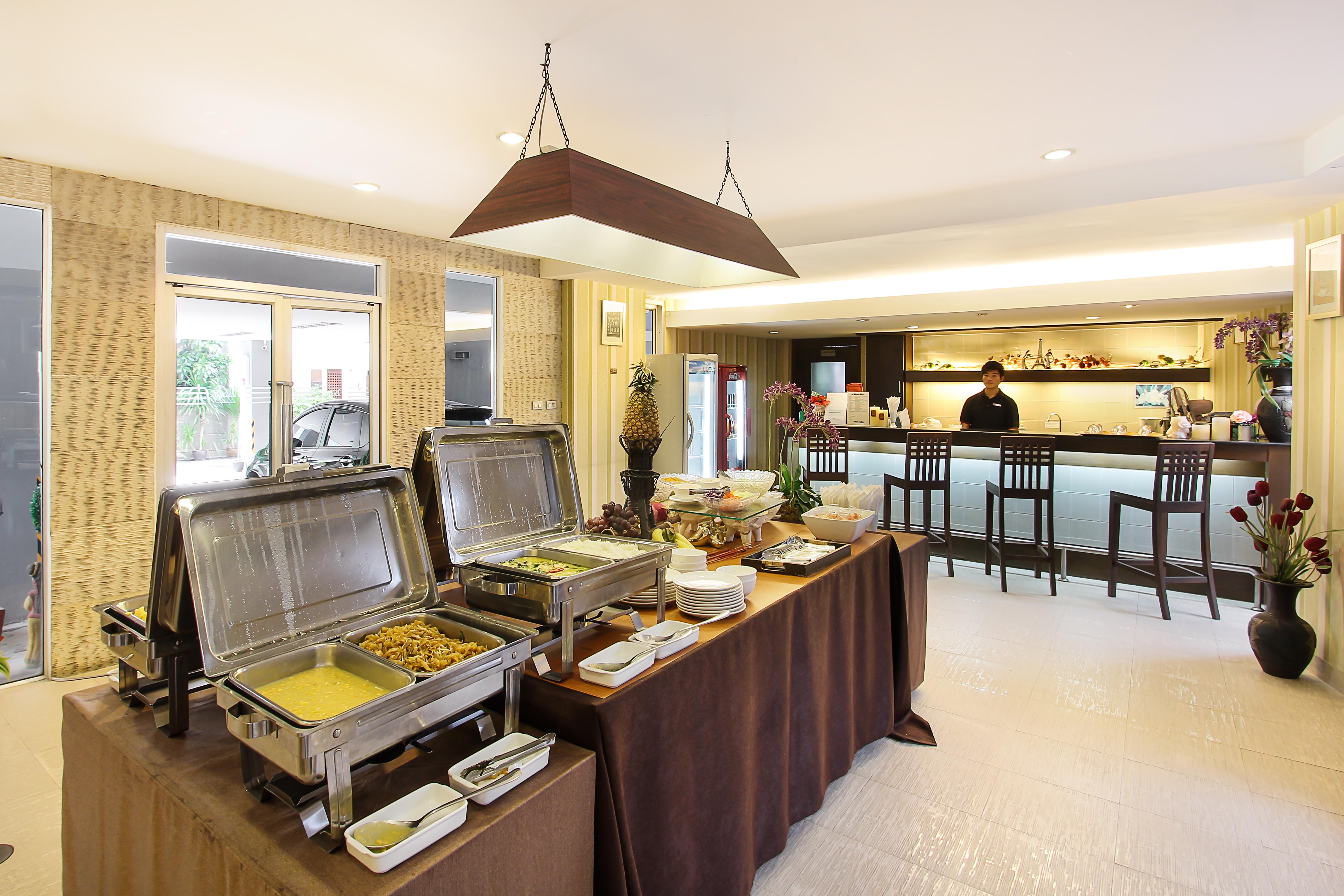 Bally Suite Sukhumvit Bangkok Zewnętrze zdjęcie