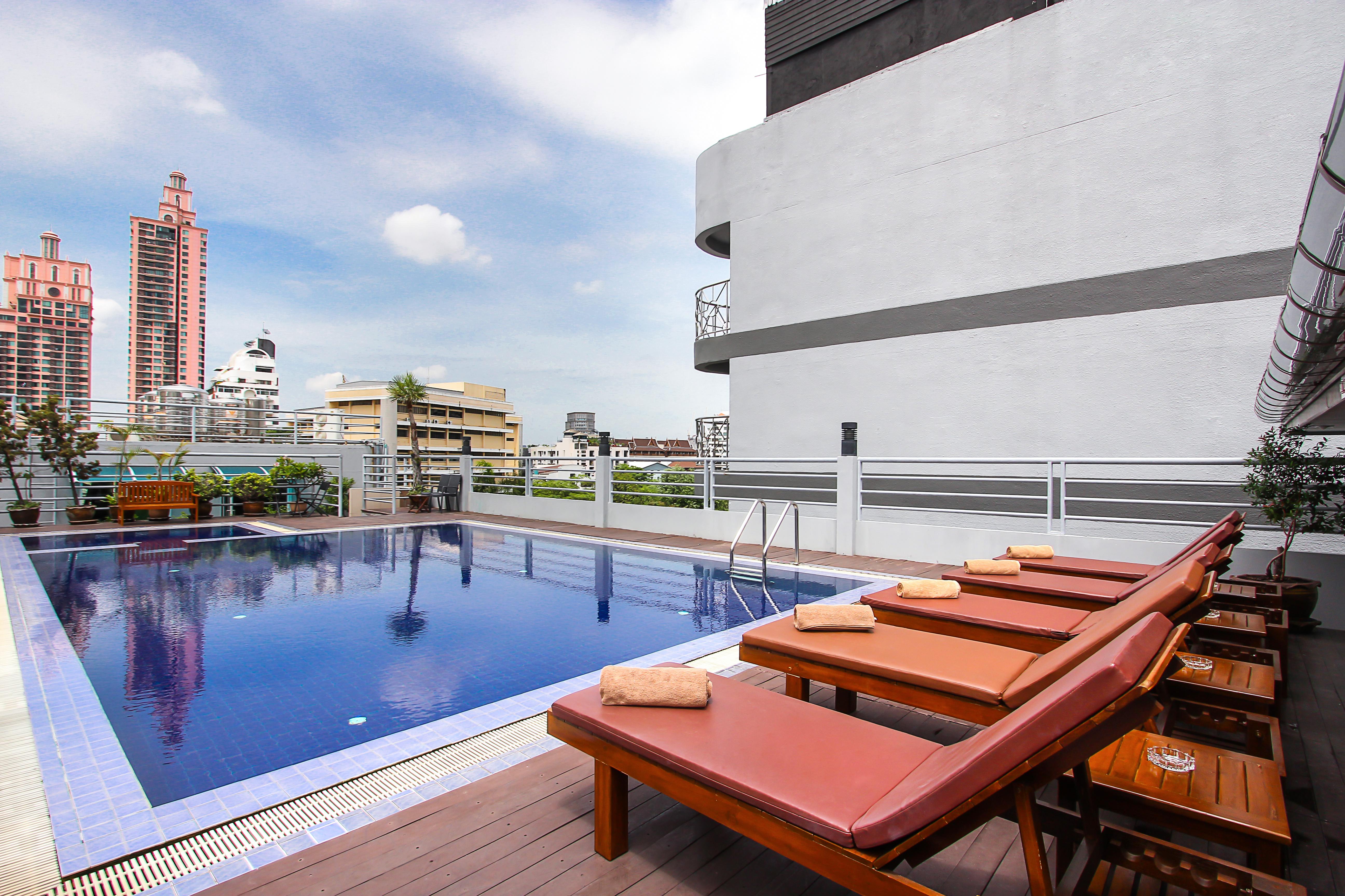 Bally Suite Sukhumvit Bangkok Zewnętrze zdjęcie
